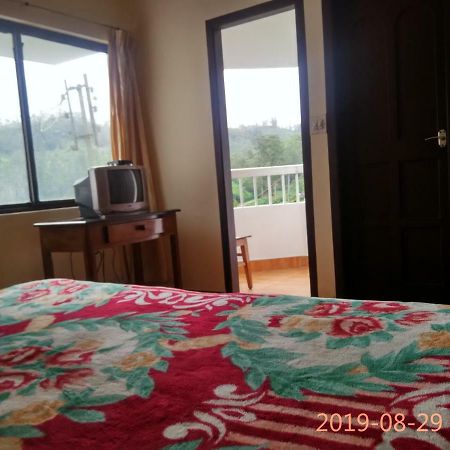 Hotel Poopada Munnar Zewnętrze zdjęcie